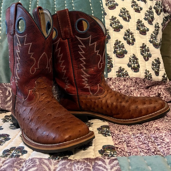 Other - Smokey mountain boots